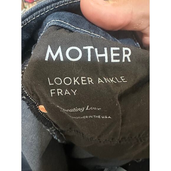 Mother The Looker Ankle Fray in Repeating Love Sz 29 Women's Jeans Nice - Picture 8 of 9